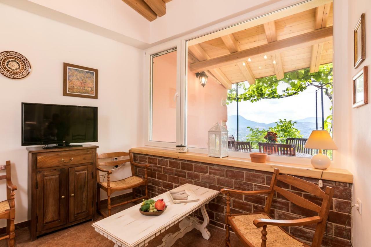 Milena'S Country House Pelekas Exterior foto